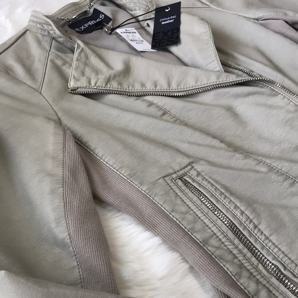 ๐Express(Minus The)Leather Jacket ๐ธ Size XS/TP - Picture 4 of 8